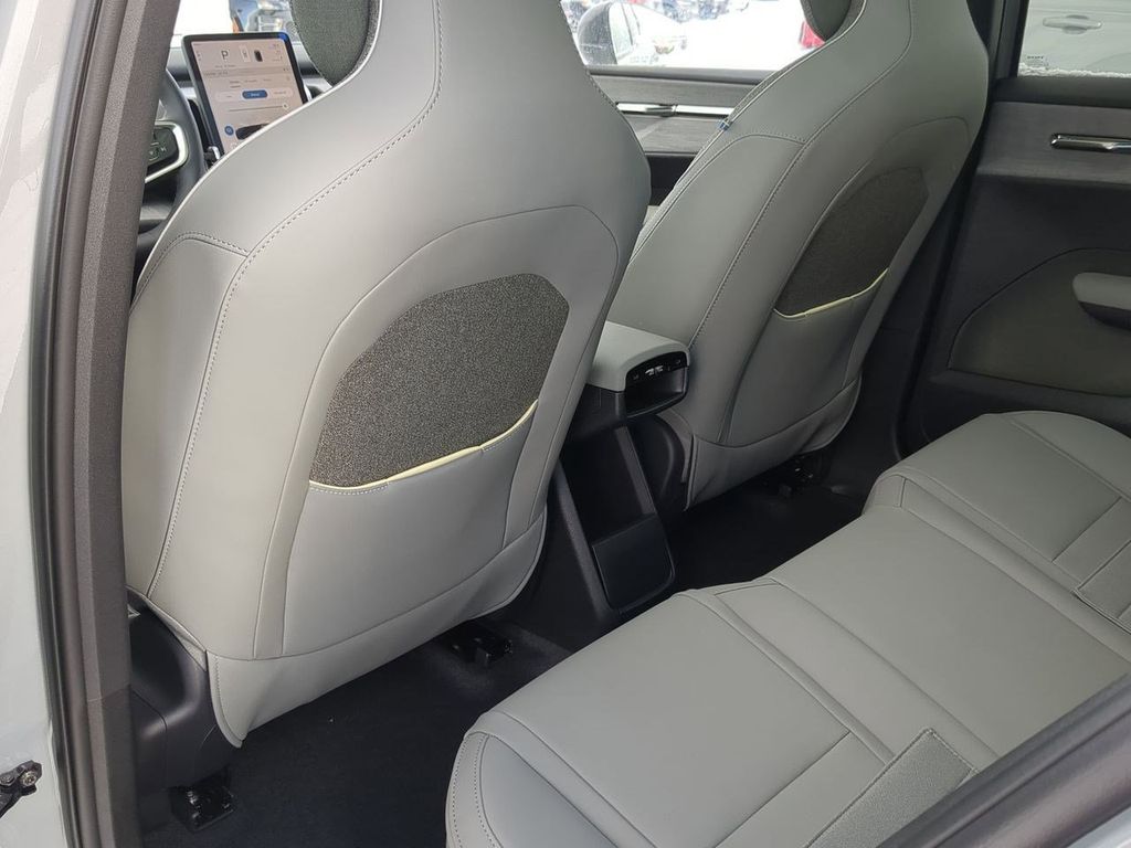 Thumbnail: 2026 Volvo EX30 - 12