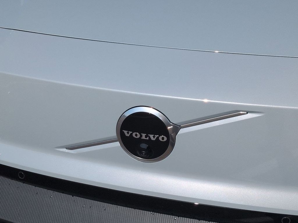 Thumbnail: 2026 Volvo EX30 - 20