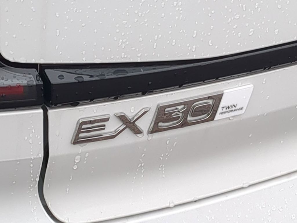 Thumbnail: 2026 Volvo EX30 - 20