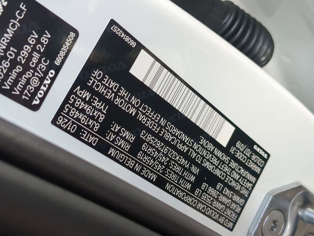 Thumbnail: 2026 Volvo EX30 - 32
