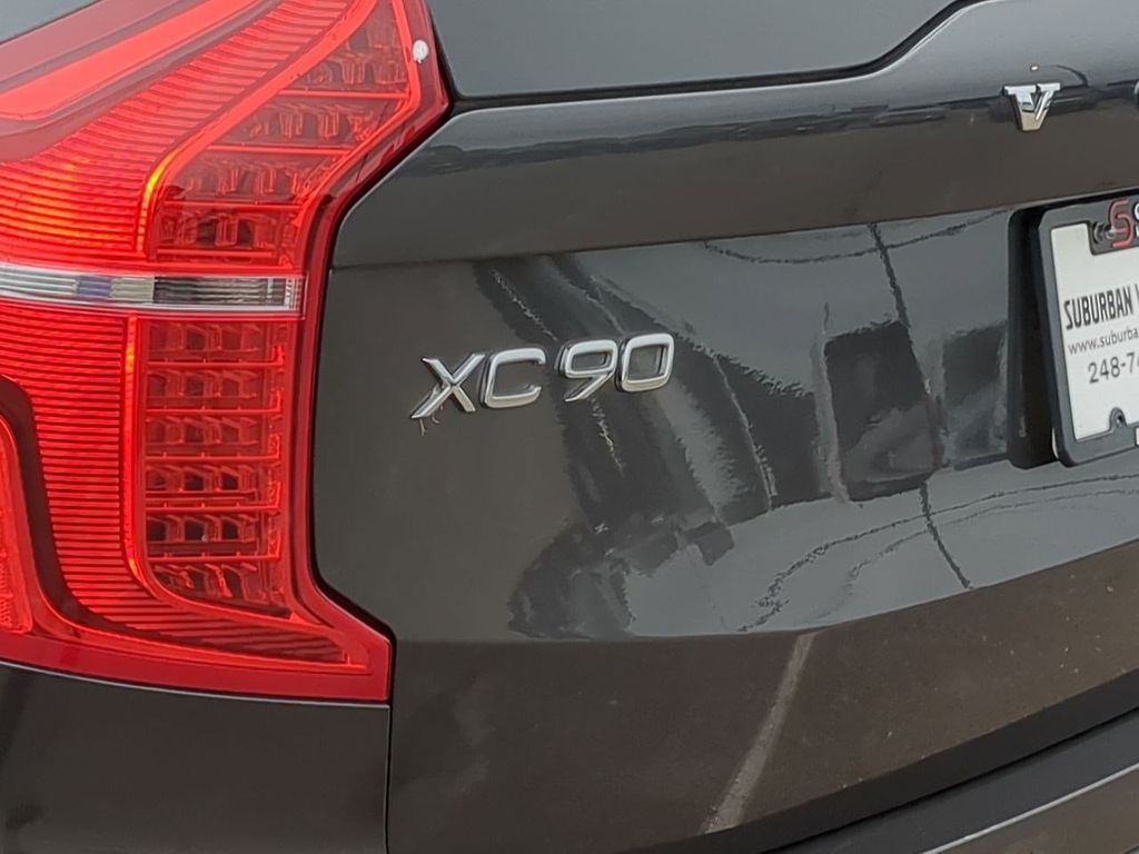 Thumbnail: 2023 Volvo XC90 - 21