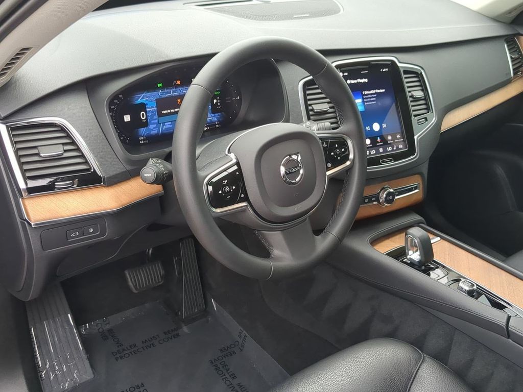 Thumbnail: 2023 Volvo XC90 - 2