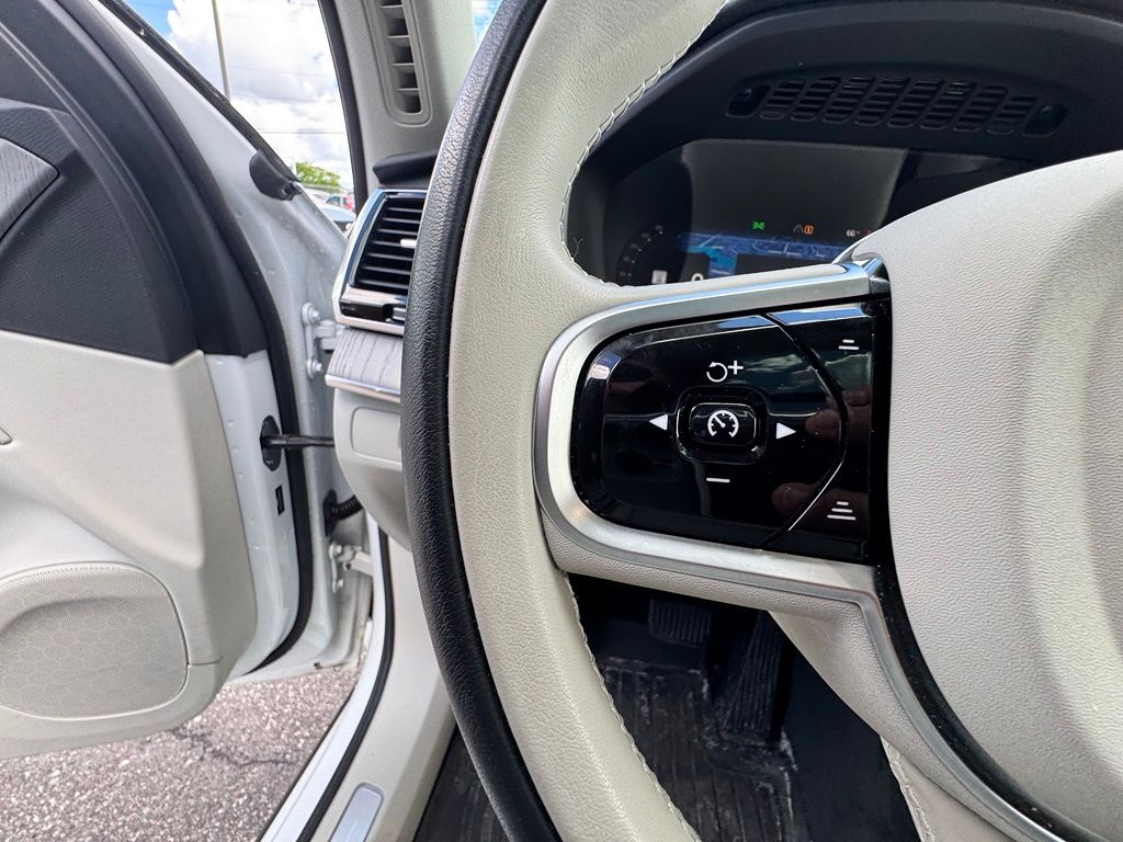 Thumbnail: 2024 Volvo XC90 - 22
