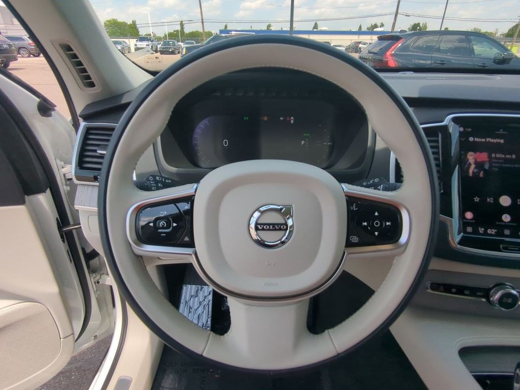 Thumbnail: 2024 Volvo XC90 - 13