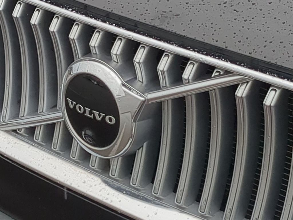 Thumbnail: 2022 Volvo XC90 - 7