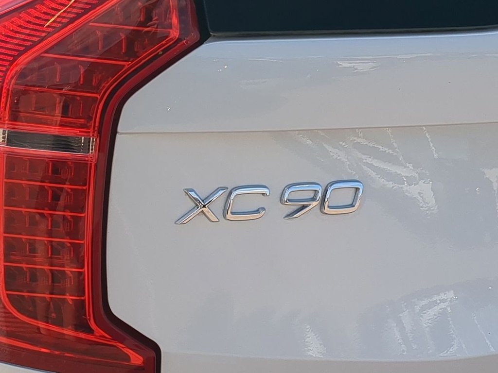 Thumbnail: 2023 Volvo XC90 - 22