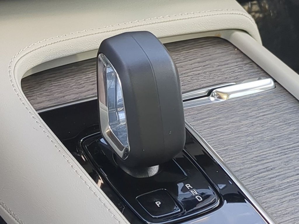 Thumbnail: 2023 Volvo XC90 - 15