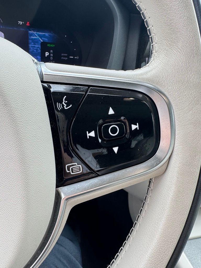 Thumbnail: 2024 Volvo XC60 - 18