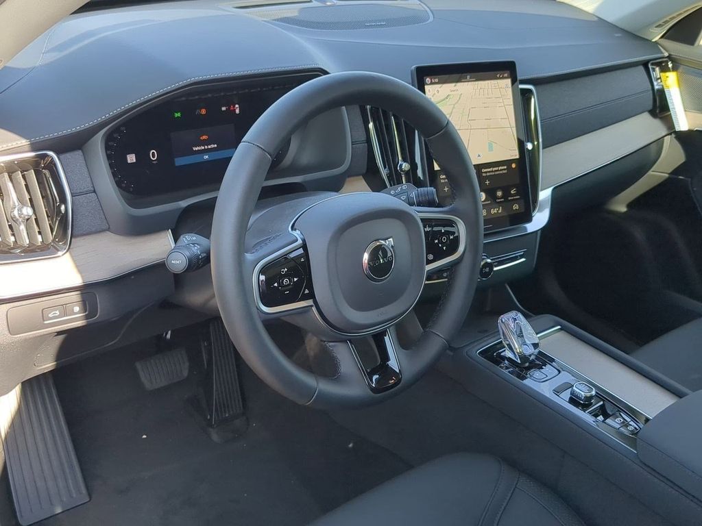 Thumbnail: 2026 Volvo XC90 - 2