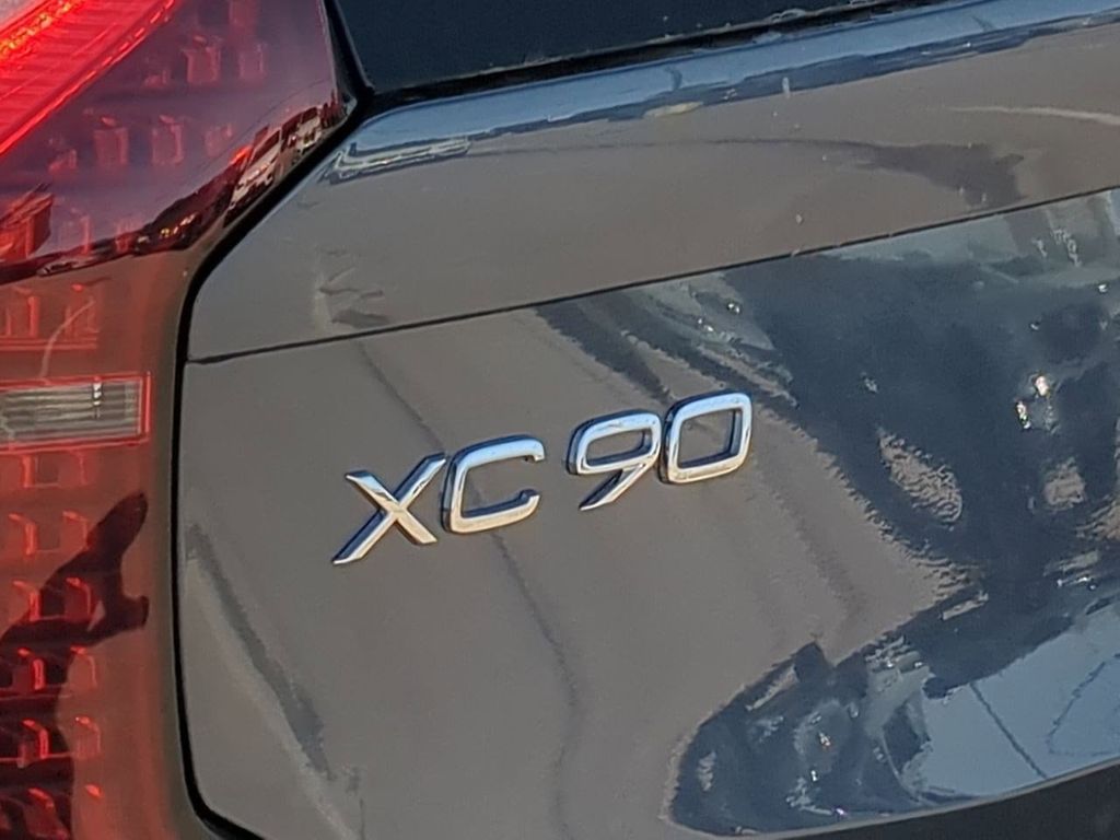 Thumbnail: 2026 Volvo XC90 - 23