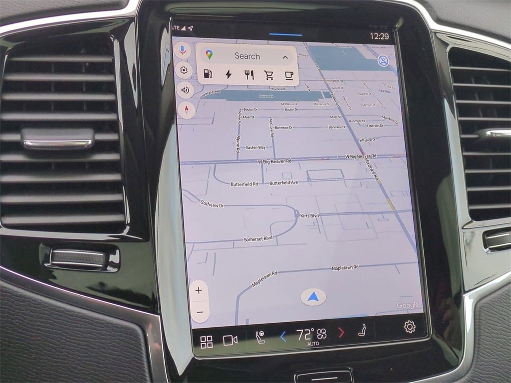 Thumbnail: 2025 Volvo XC90 - 24