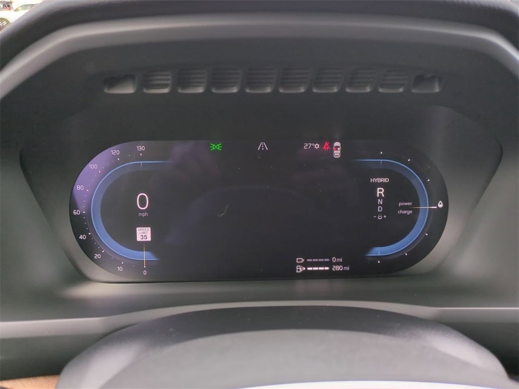 Thumbnail: 2025 Volvo XC90 - 13