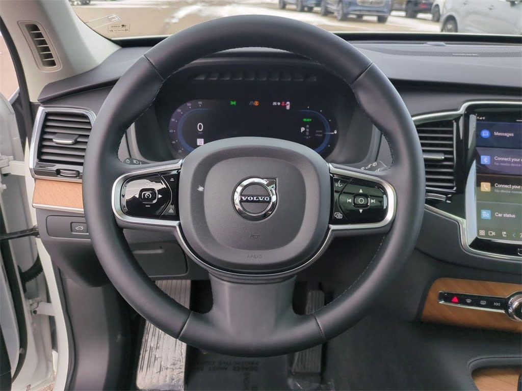 Thumbnail: 2025 Volvo XC90 - 10