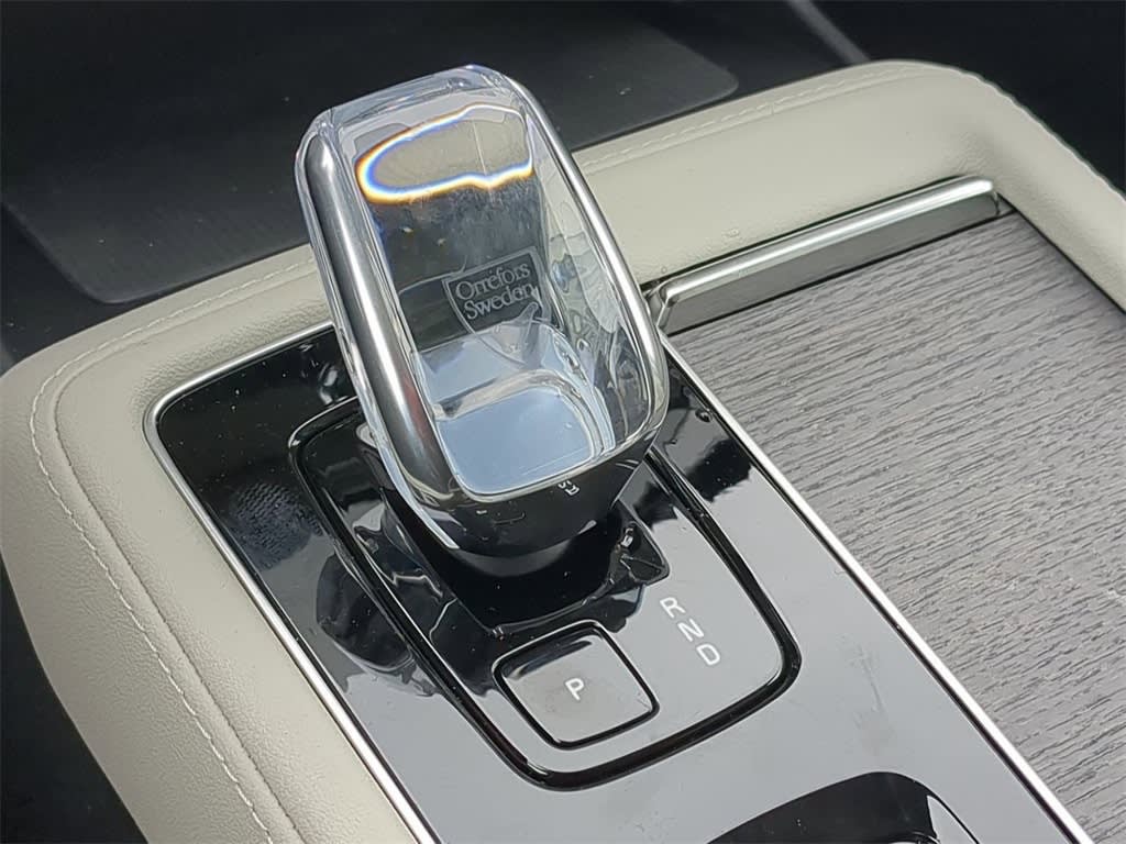 Thumbnail: 2026 Volvo XC90 - 15