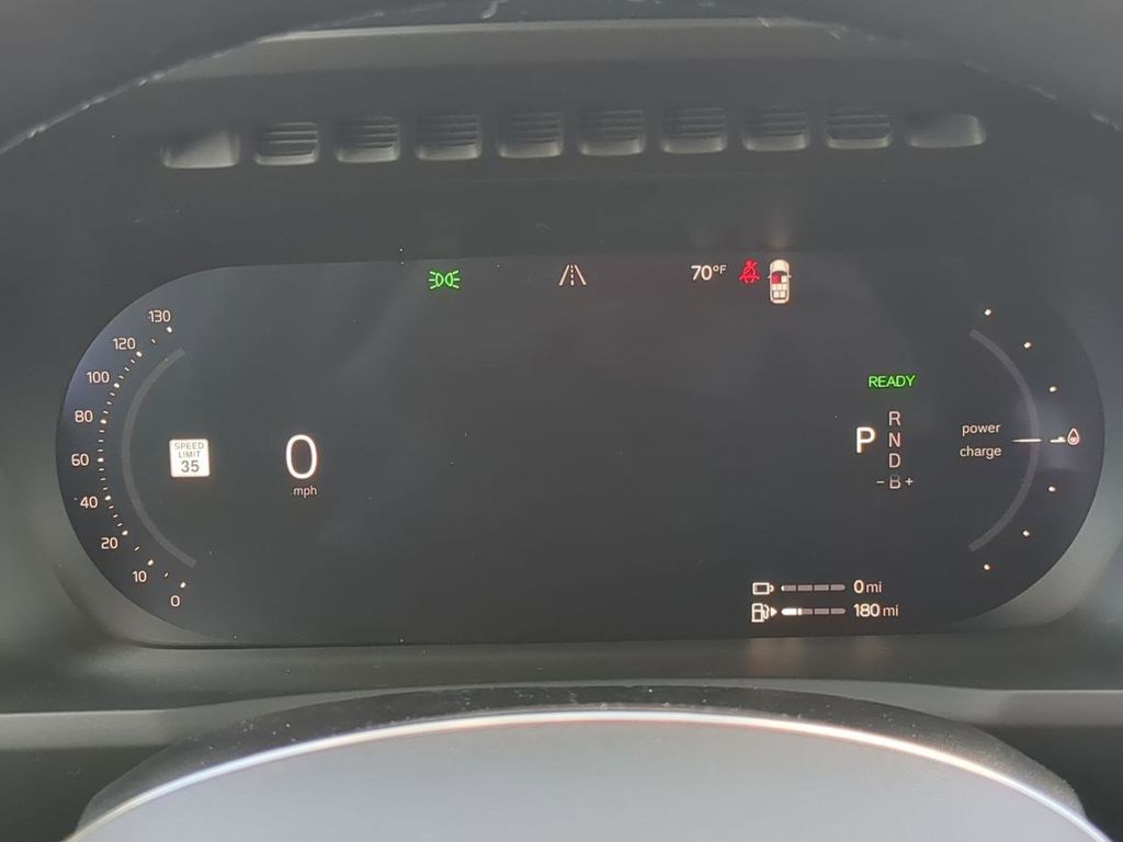Thumbnail: 2026 Volvo XC90 - 16