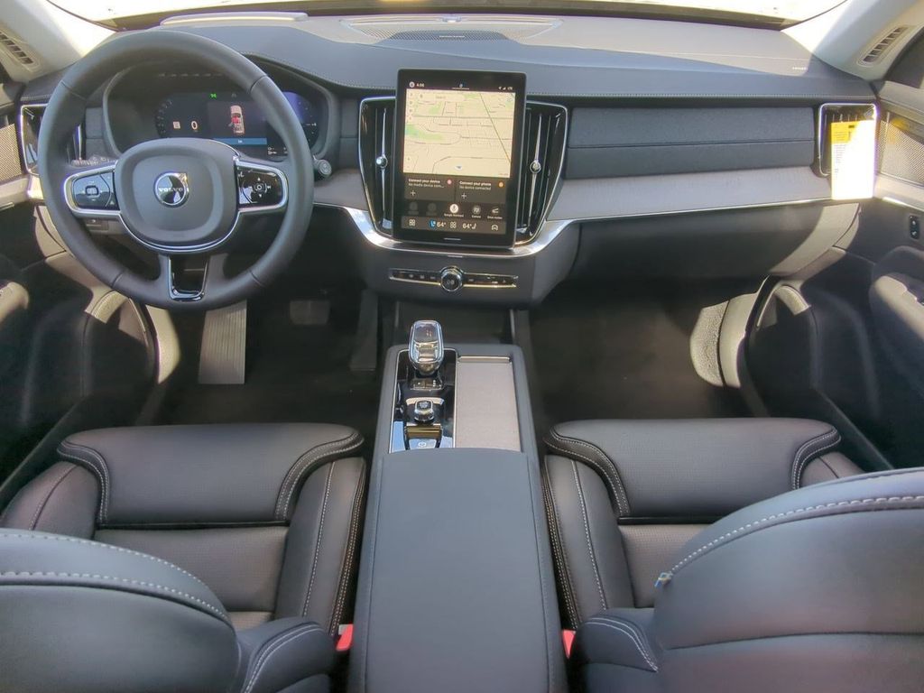 Thumbnail: 2026 Volvo XC90 - 9