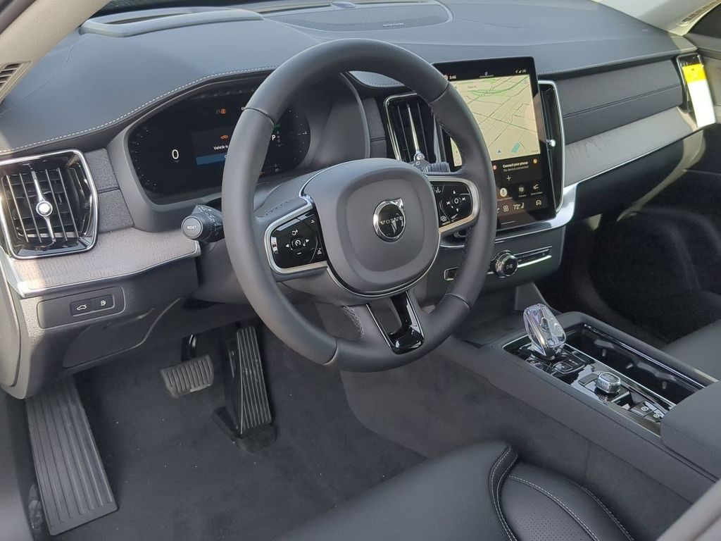 Thumbnail: 2026 Volvo XC90 - 2