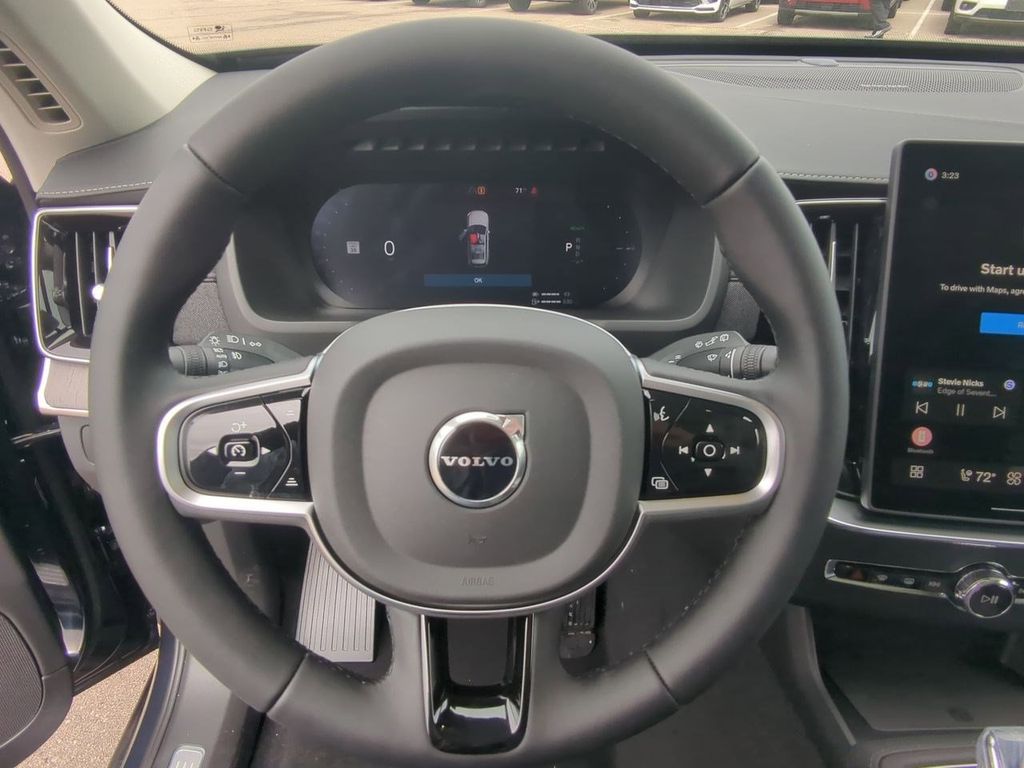 Thumbnail: 2026 Volvo XC90 - 13