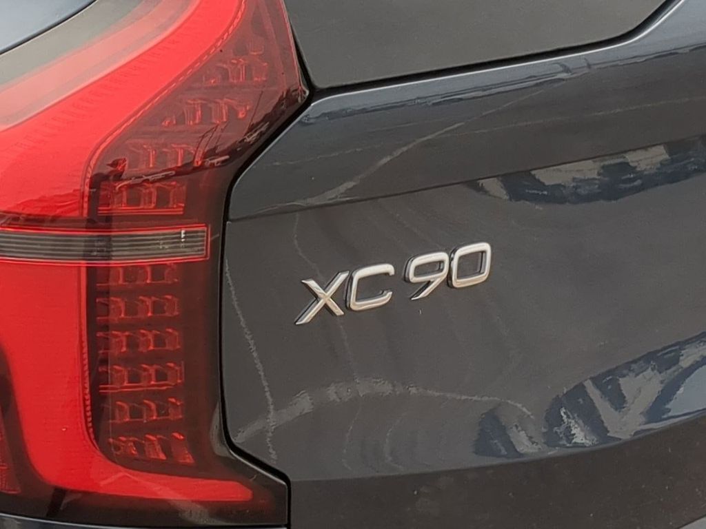 Thumbnail: 2026 Volvo XC90 - 23