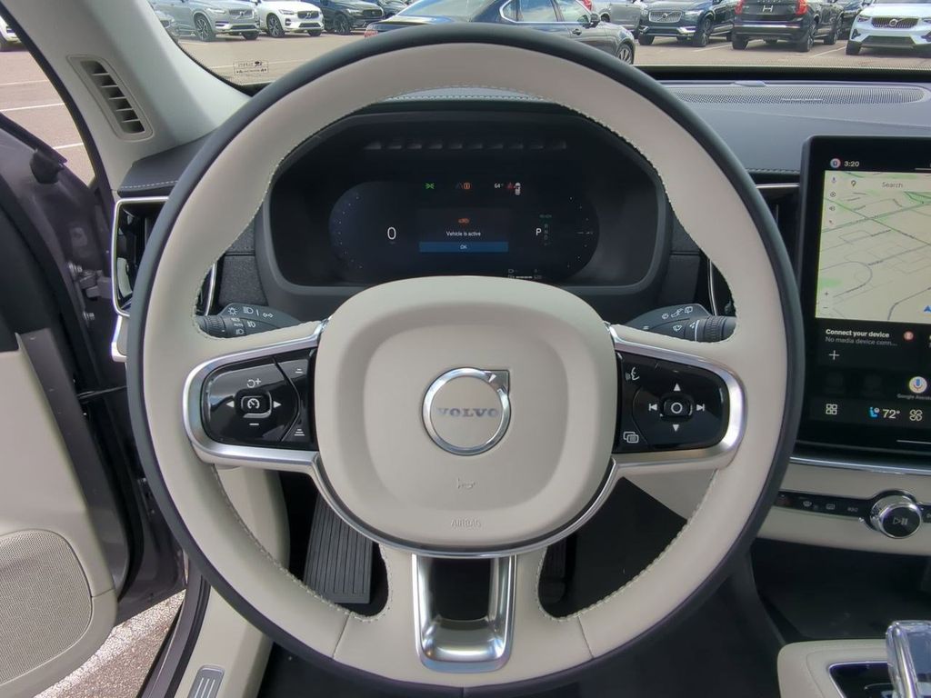 Thumbnail: 2026 Volvo XC90 - 13