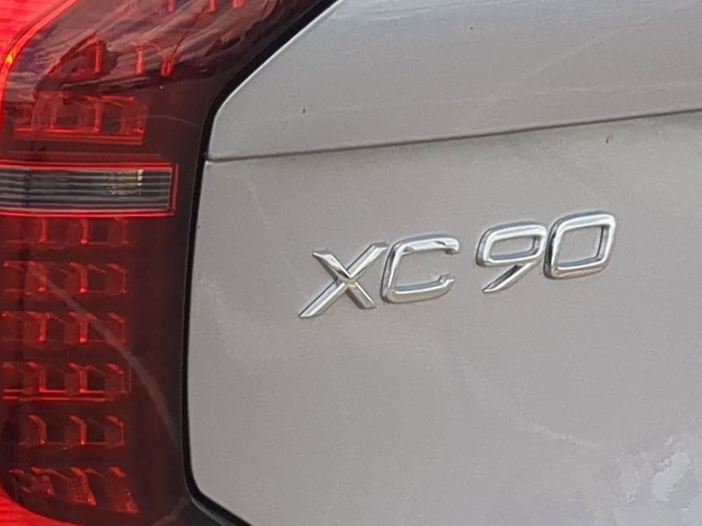 Thumbnail: 2026 Volvo XC90 - 22