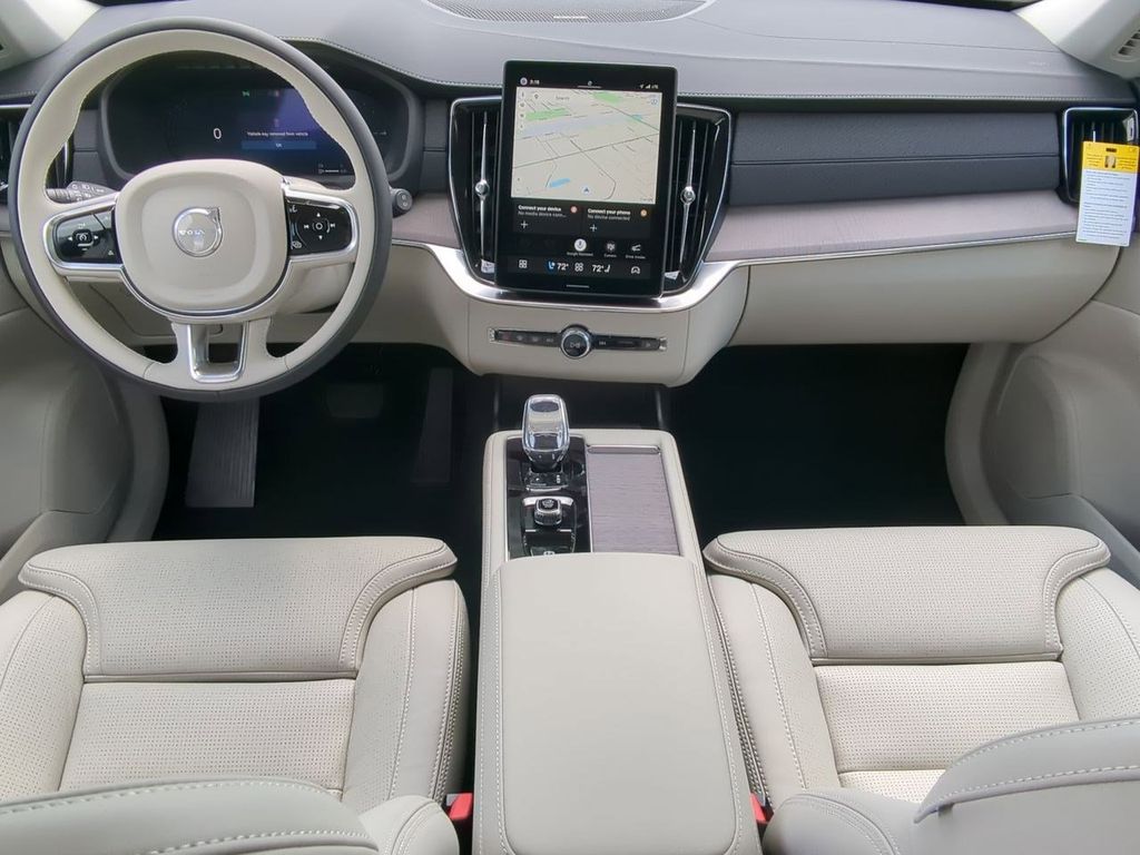 Thumbnail: 2026 Volvo XC90 - 9