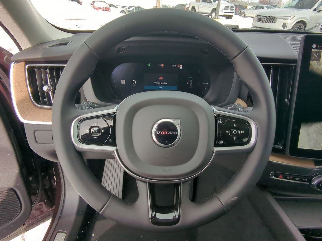 Thumbnail: 2026 Volvo XC60 - 13