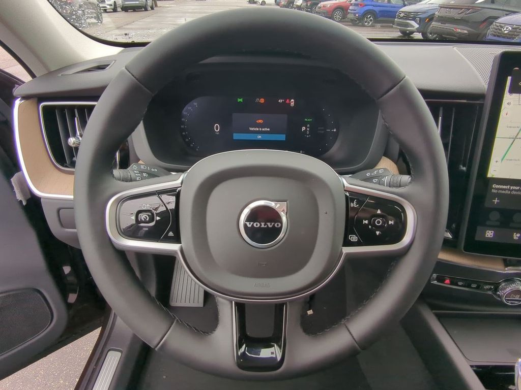Thumbnail: 2026 Volvo XC60 - 13