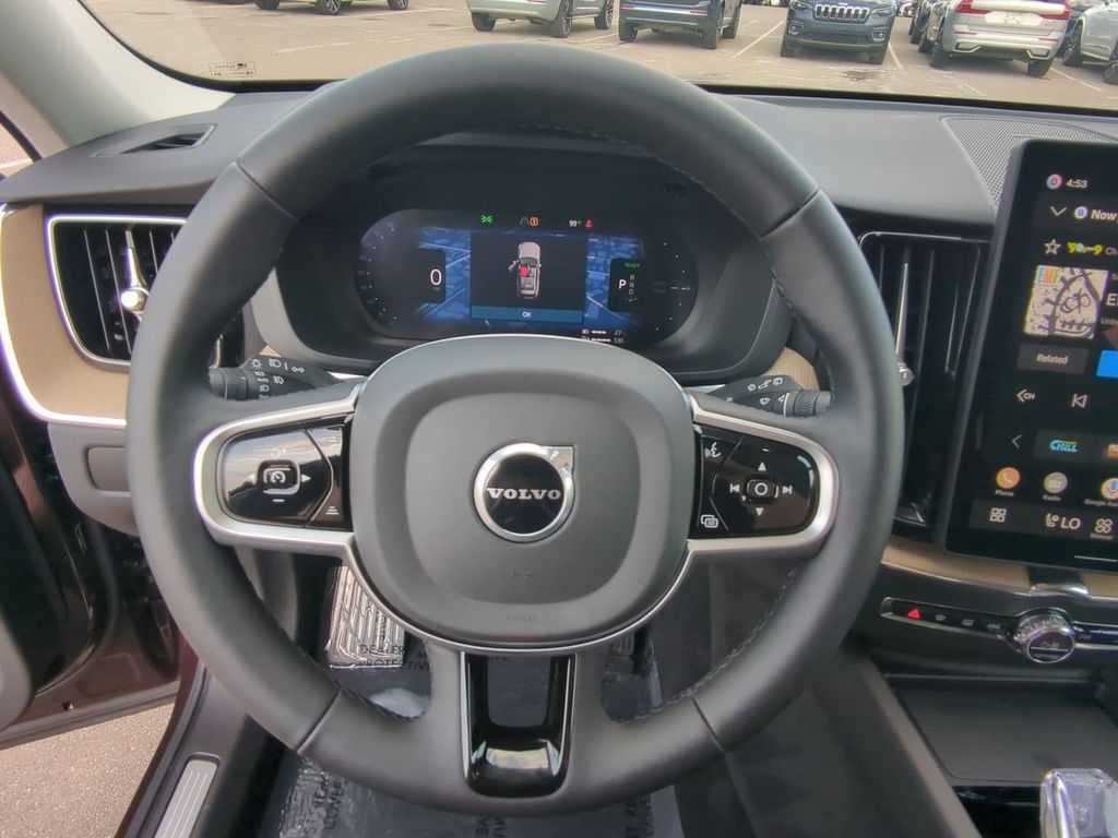 Thumbnail: 2026 Volvo XC60 - 13