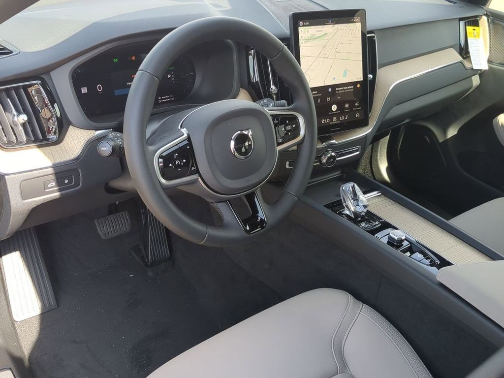 Thumbnail: 2026 Volvo XC60 - 2