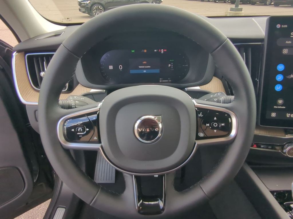 Thumbnail: 2026 Volvo XC60 - 13