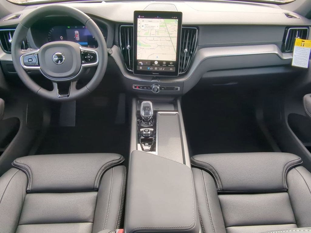 Thumbnail: 2026 Volvo XC60 - 9