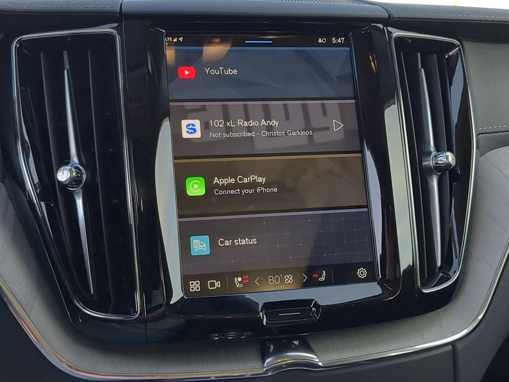 2025 Volvo XC60 T8 Ultimate 14