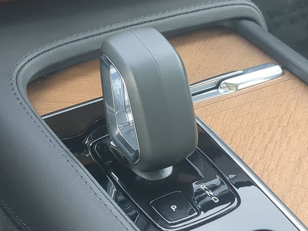 Thumbnail: 2024 Volvo XC90 - 15