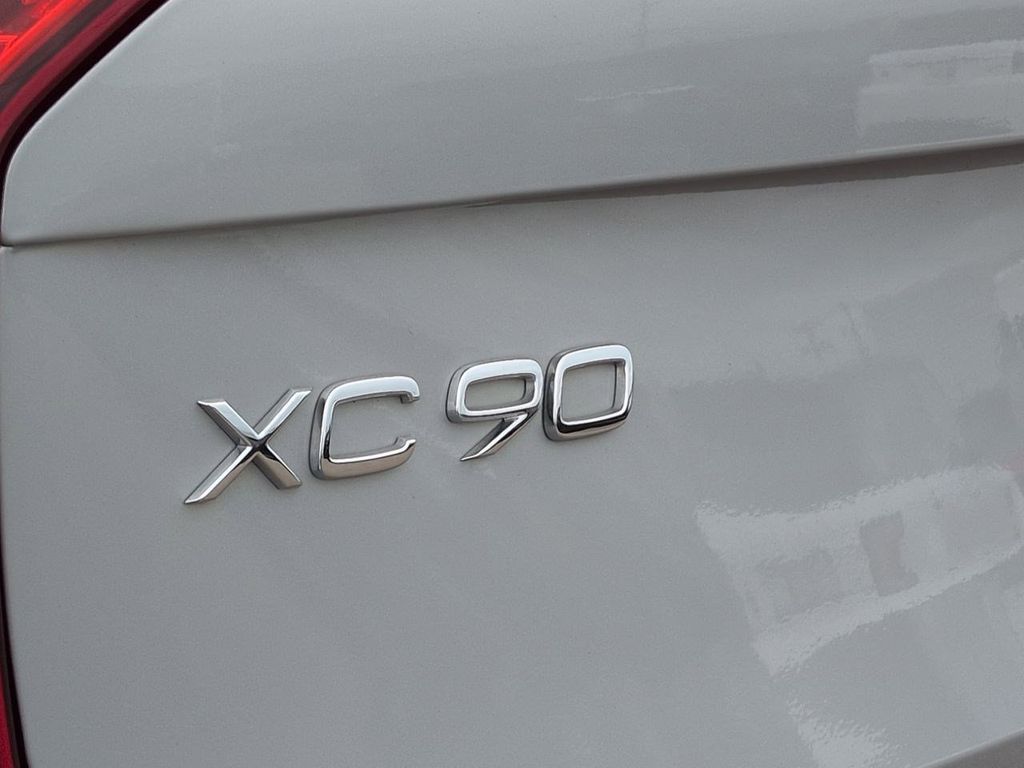 Thumbnail: 2024 Volvo XC90 - 24