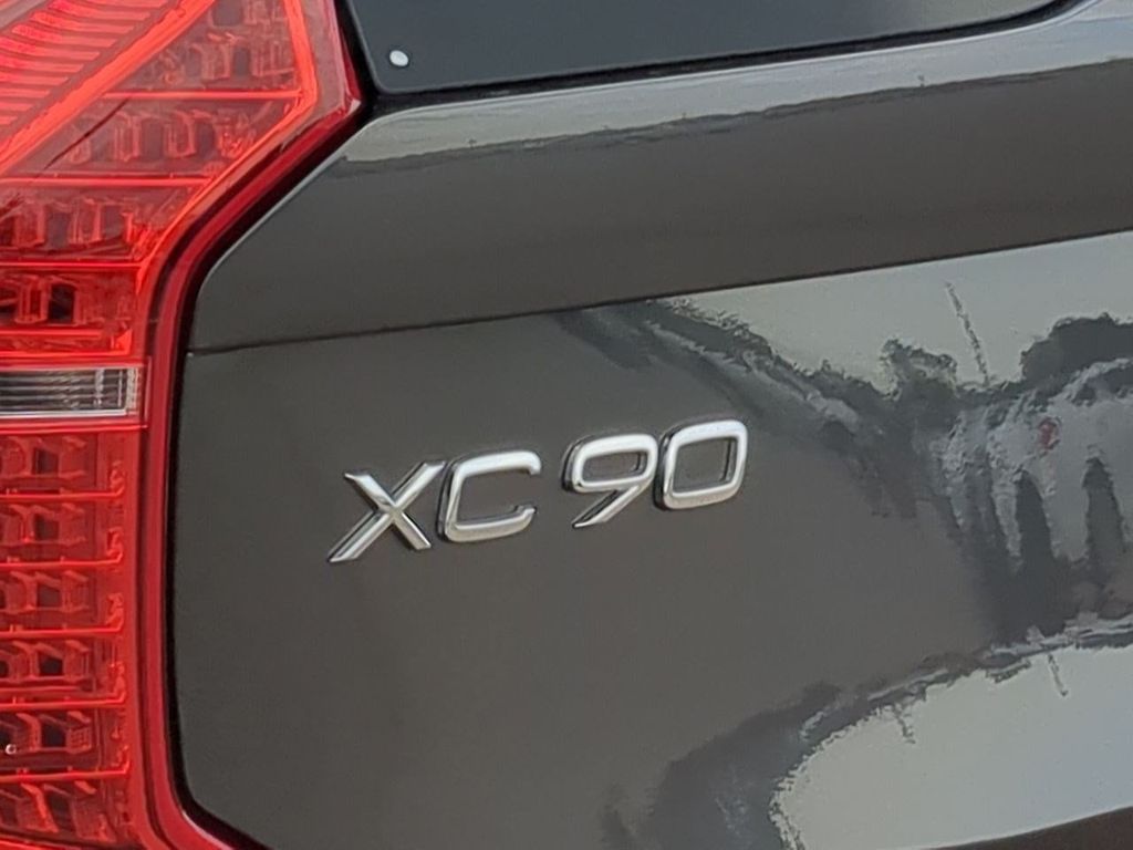 Thumbnail: 2024 Volvo XC90 - 22