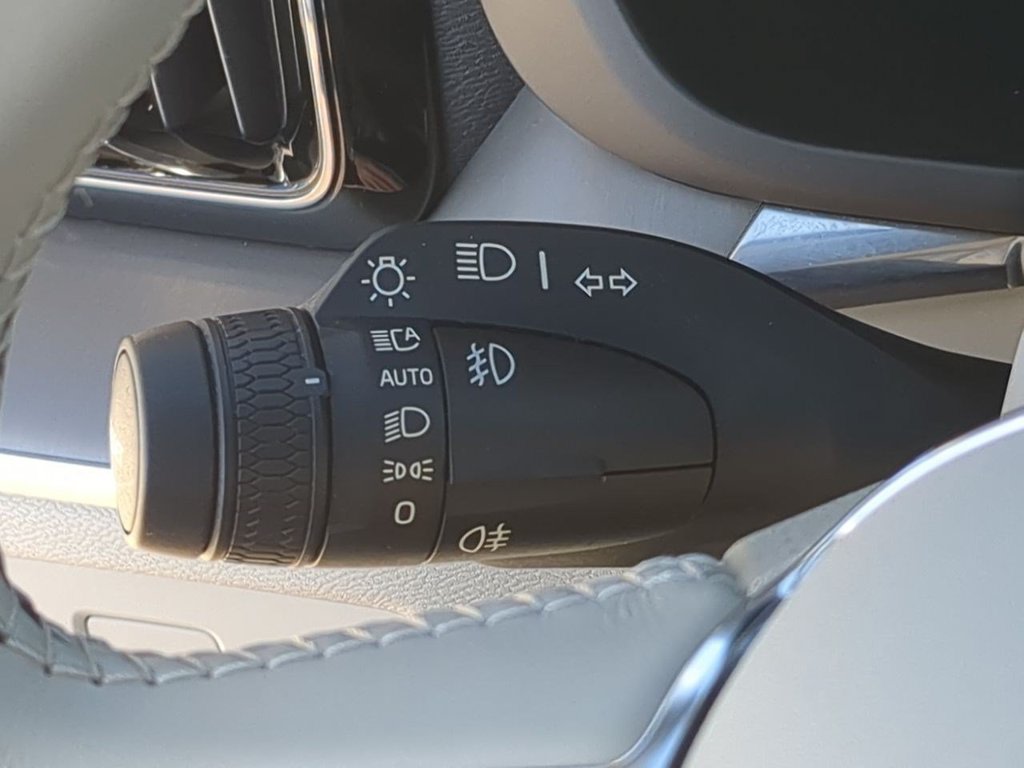 Thumbnail: 2024 Volvo XC60 - 29