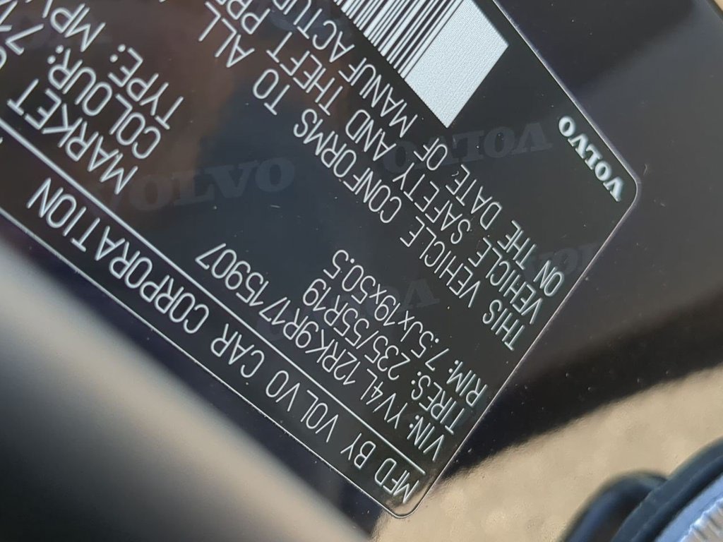 Thumbnail: 2024 Volvo XC60 - 32