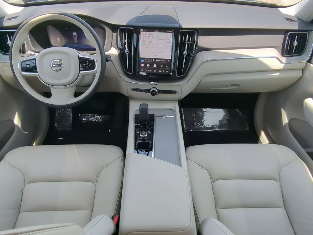 Thumbnail: 2024 Volvo XC60 - 9