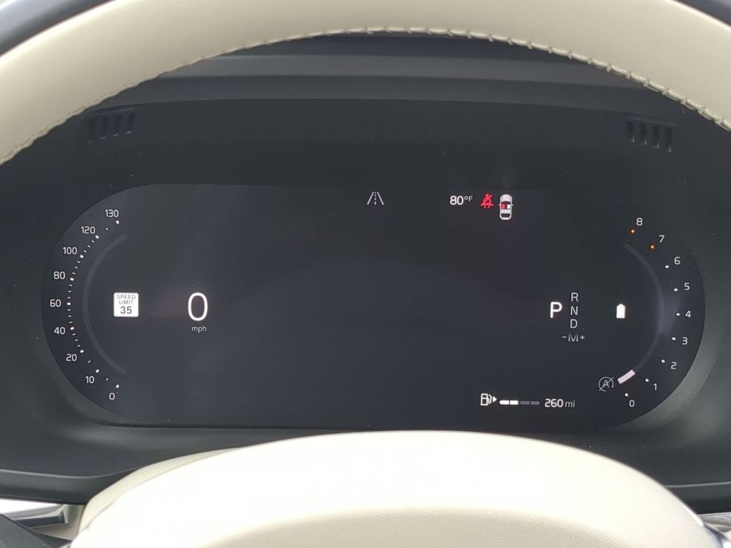 Thumbnail: 2023 Volvo XC60 - 16