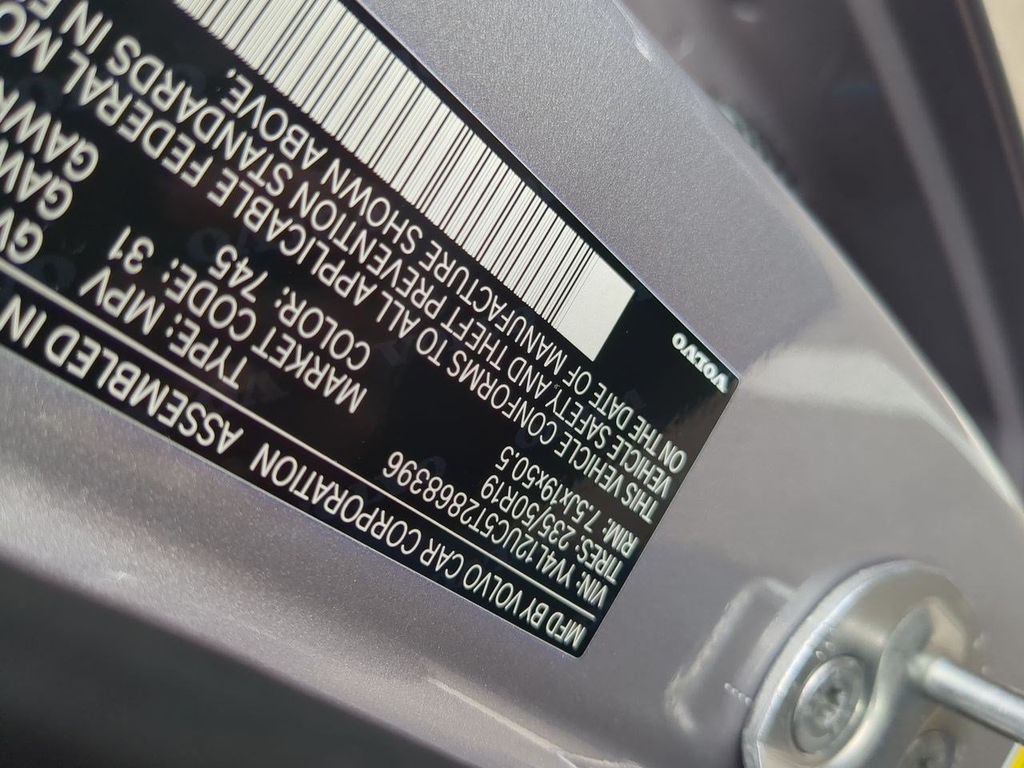 Thumbnail: 2026 Volvo XC40 - 31