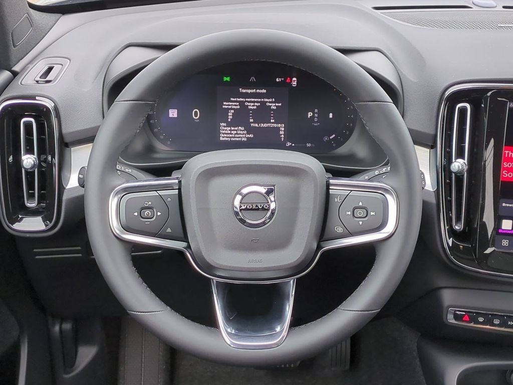 Thumbnail: 2026 Volvo XC40 - 13