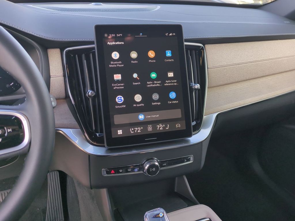 Thumbnail: 2026 Volvo XC90 - 10