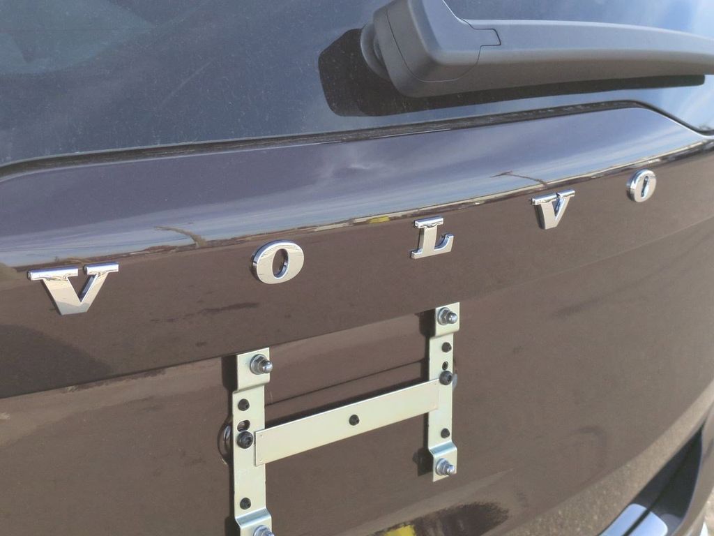 Thumbnail: 2026 Volvo XC90 - 16