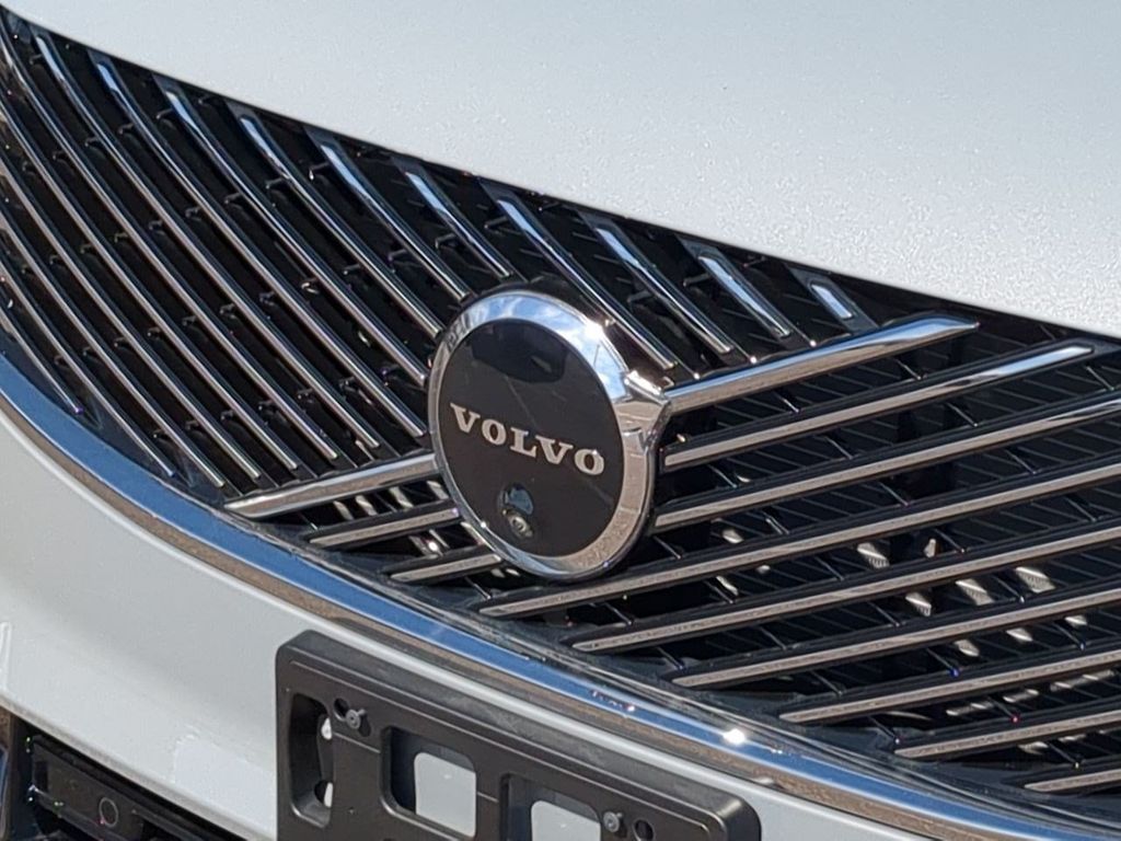 Thumbnail: 2026 Volvo XC90 - 7