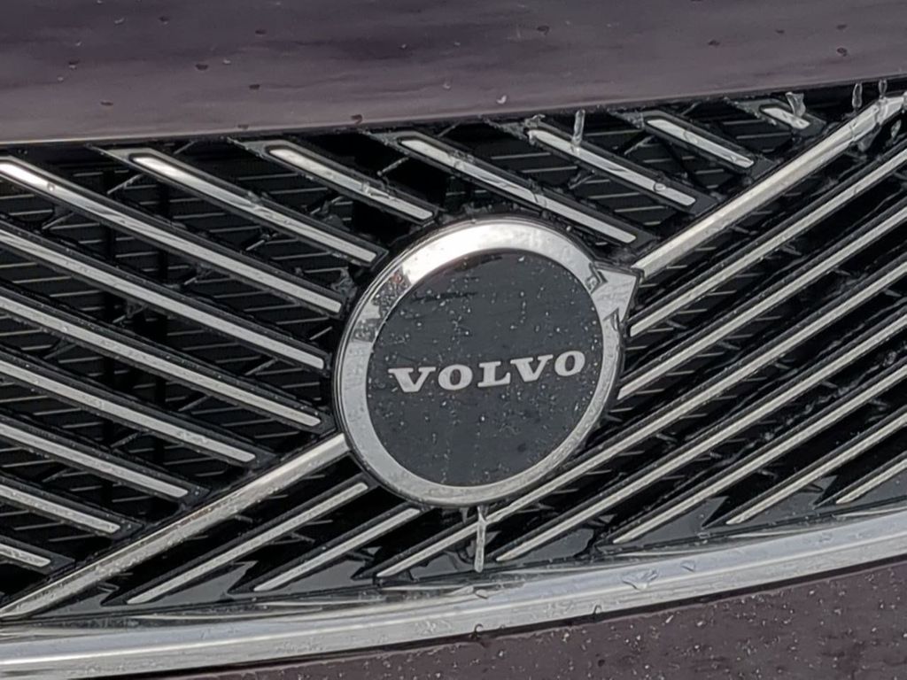 Thumbnail: 2026 Volvo XC90 - 7