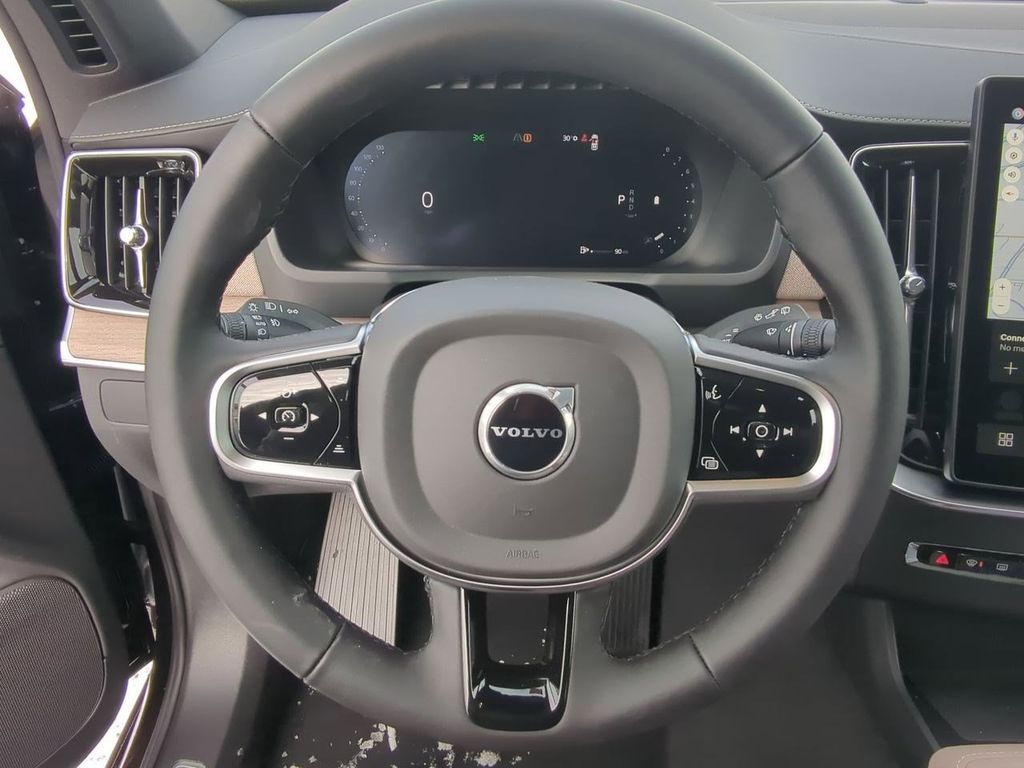 Thumbnail: 2026 Volvo XC90 - 13