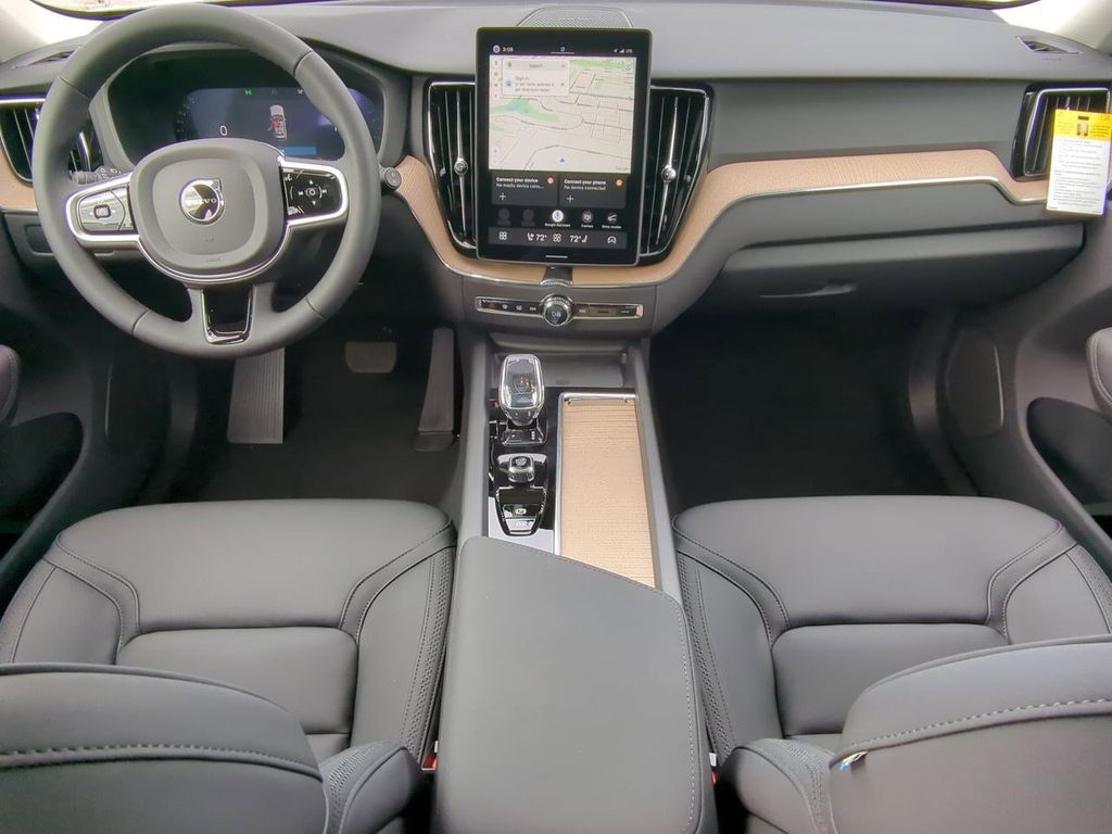 Thumbnail: 2026 Volvo XC60 - 12