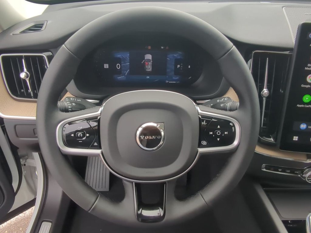 Thumbnail: 2026 Volvo XC60 - 13
