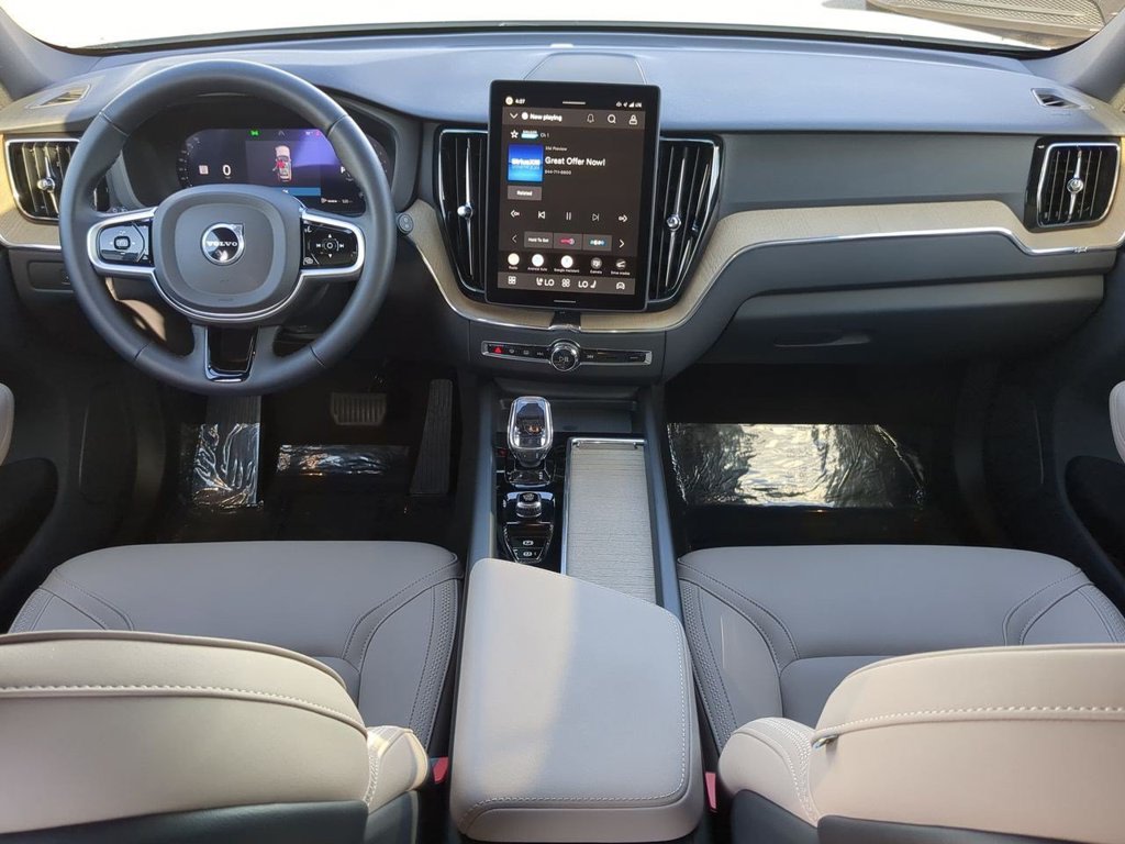Thumbnail: 2026 Volvo XC60 - 9
